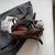 Imagem do Bolsa Baguette Veludo