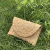 Bolsa Envelope em Design de Palha na internet