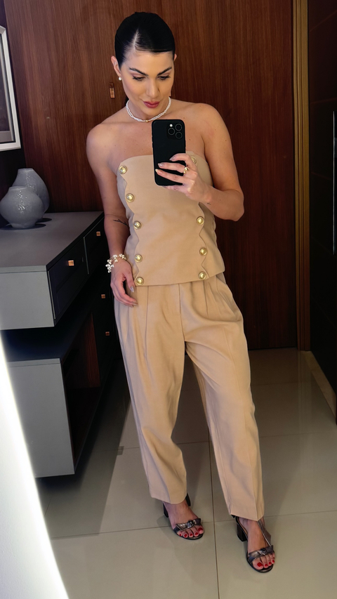 Calça Mom com Pregas