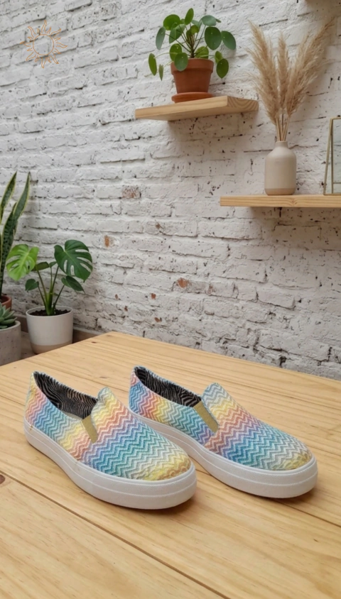 · RAINBOW · ZAPATILLA PANCHA
