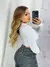 Cropped Corsellet Manga Longa Gola Alta com Decote e Recorte - loja online