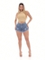 Shorts Feminino Jeans Marmorizado com Detalhes Puídos e Barra Desfiada - loja online
