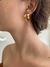 Dois Brincos argolas banhado a ouro 18k - comprar online