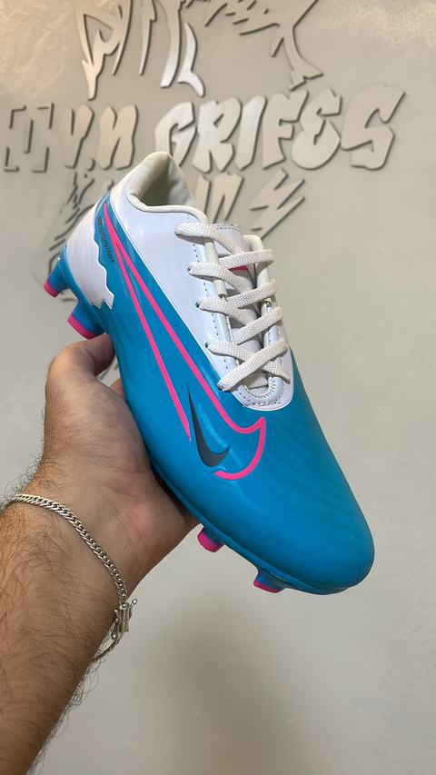 Chuteira Nike - comprar online