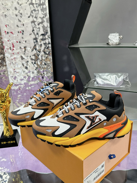 Tênis Running Grifes - comprar online