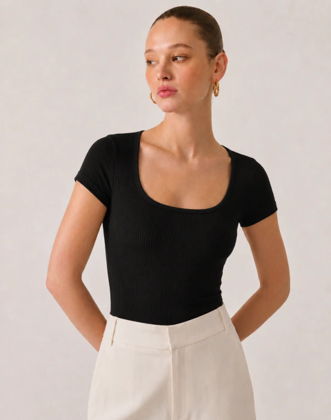 BODY SHORT SLEEVES