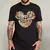 Camiseta unissex preta com estampa colorida em forma de cabeça de Mickey Mouse, composta por diversos personagens da Disney e Marvel.