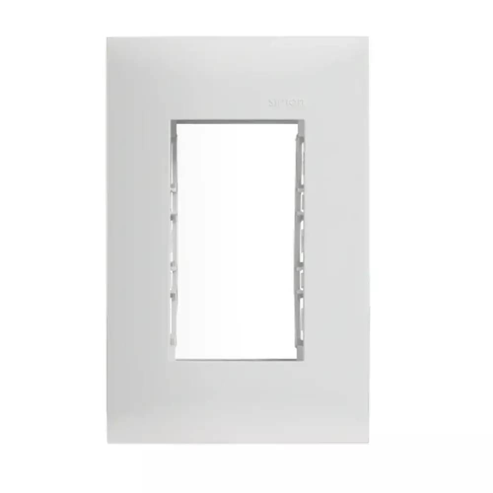 Placa de 3 módulos con chasis blanco Simon 25 Plus