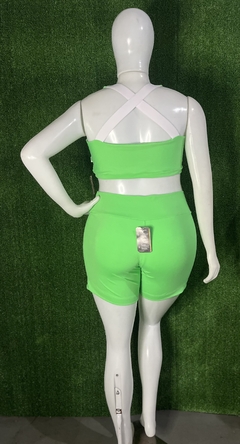 CONJUNTO VERDE NEON