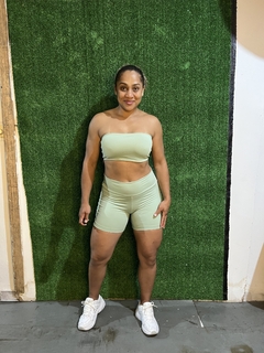 CONJUNTO PRINCESS VERDE na internet