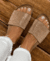 Imagen del carrusel Ananias Zapatos Artesanales