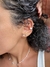 Piercing fake pedras na internet