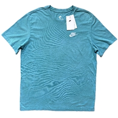 Playera NIKE Bordada NUEVA