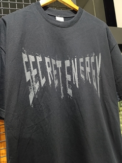 REMERA SECRETS - comprar online