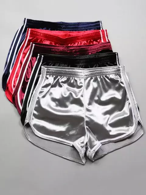 Novo 2023 Mulheres Shorts Verão Seda Fino Praia Casual Branco Egde Shorts Hot