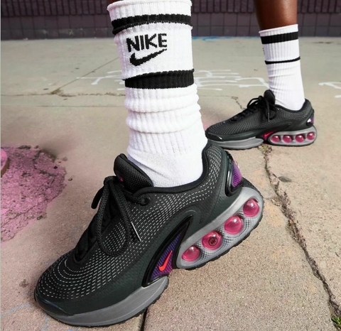 NIKE AIR MAX DN