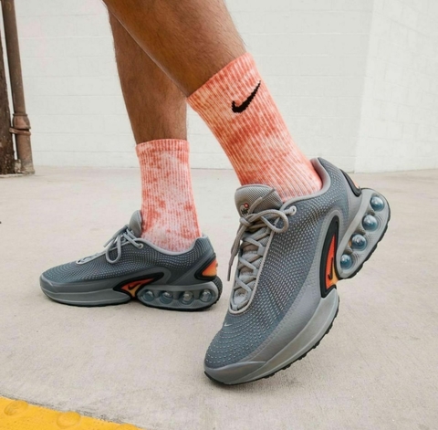 NIKE AIR MAX DN