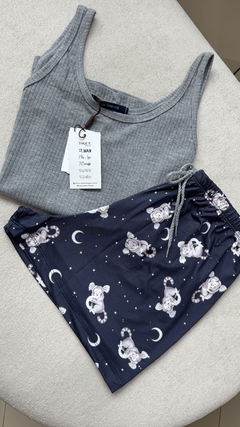 Pijama regata em ribana e short estampado delicate na internet