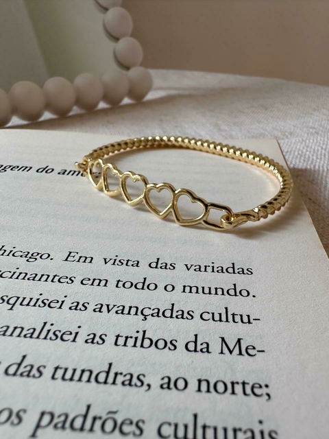 Bracelete Corações Folheado Ouro 18K