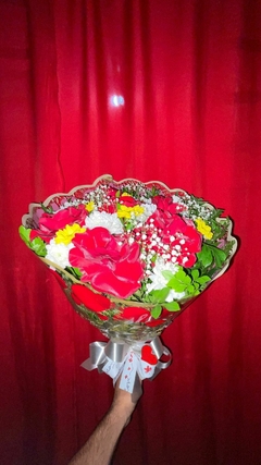Banner da categoria BUQUE DE 6 ROSAS 