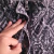 Chaqueta geometrica gris en internet