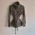 Chaqueta geometrica gris - tienda en línea