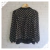 Blusa negra vintage de puntitos - comprar en línea