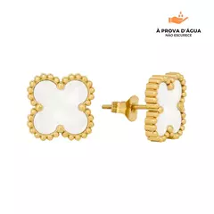 Brinco Trevo Branco - Banho de ouro 18k. - comprar online
