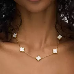 Colar Trevo Branco - Banho de ouro 18k. na internet