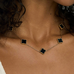 Colar Trevo Preto- Banho de ouro 18k. na internet