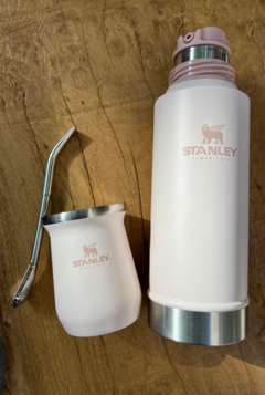 TERMO STANLEY 800 ML + MATE, BOMBILLA Y BOLSO MATERO DE REGALO - tienda online