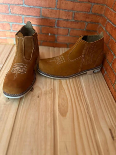 Botina cor mel bordada floral -idere