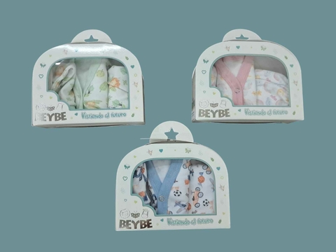 SET EN CAJA 3 PIEZAS BATITA, MEDIO OSITO Y GORRO INTERLOCK PEINADO