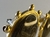 BRINCO DOURADO RESINADO na internet