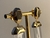 BRINCO ACRÍLICO DOURADO na internet