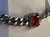 CHOKER PRATEADA COM PEDRA RETANGULAR VERMELHA na internet