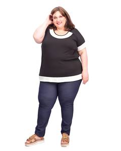 Blusa evase de modal con detalles en manteca y manga ranglan - AMARA