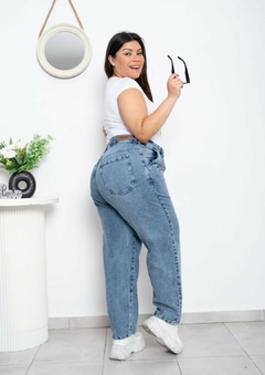 Pantalón slouchy, de jean rigido en internet