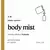 Envase de Body Mist de Refill Lab, con tapa negra y etiqueta que indica su contenido de 2 litros y aroma a grosella negra.