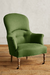 Sillón de un cuerpo Alegría en color verde, con respaldo alto y patas de madera. Ideal para decoración de interiores.