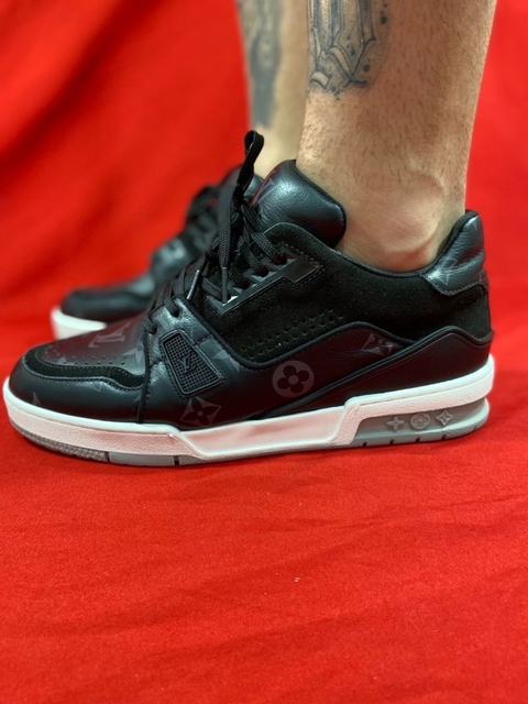 LV Trainer - PRETO