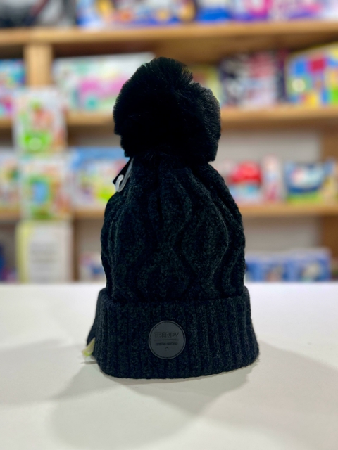 Gorro Trendy Con Pompon