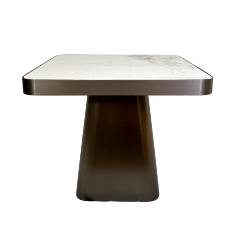 Mesa de centro quadrada Lumen M em mármore