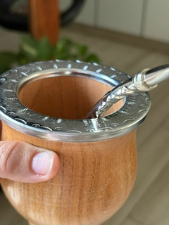 MATE JUJEÑO ALGARROBO CINCELADO en internet