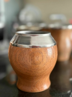 MATE JILGUERO ALGARROBO LISO en internet