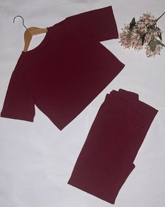 Conjunto Dália (Moletinho) - comprar online