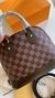 Bolsa Alma Louis Vuitton na internet