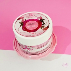 Esfoliante Corporal Rosa Mosqueta Argila Branca 280g - Phállebeauty na internet