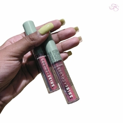 Blush Líquido 3 em 1 Love Pink linha Shine Colors - Abelha Rainha - 3,5g na internet