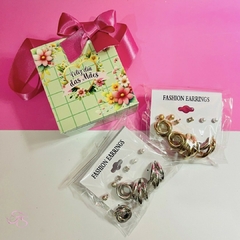 Mini Sacolinha laço de Cetim - Dia das Mães com 5 pares de Brincos